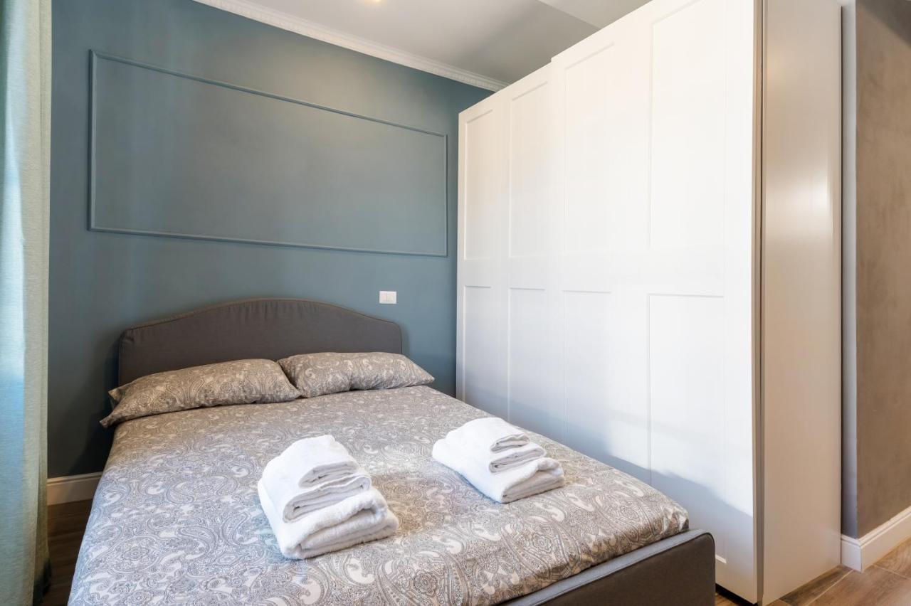 Raffinato Apt Vicino A Piazza Garibaldi X5 パルマ エクステリア 写真